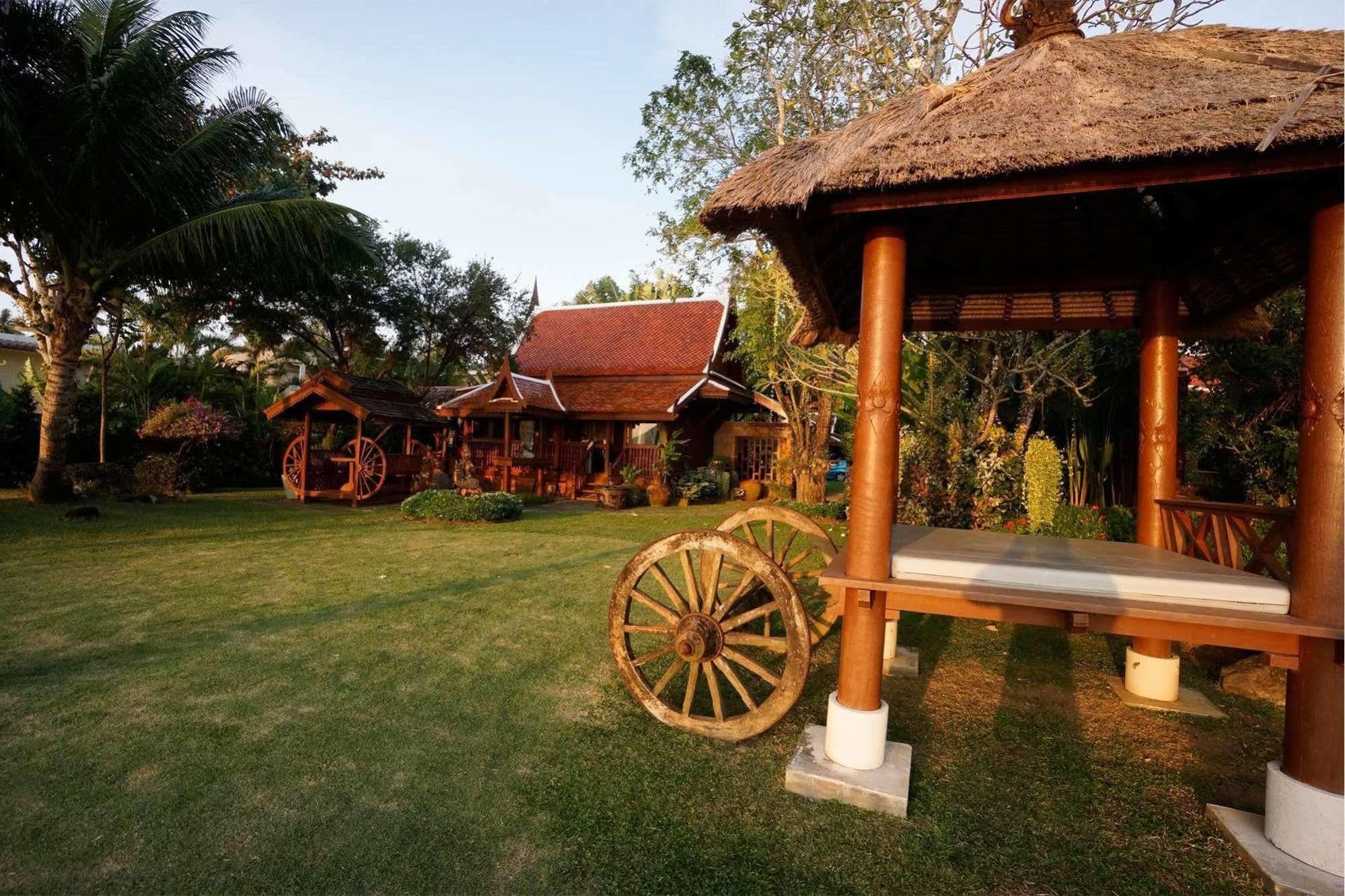 Baan Sang Pathum Hotell Rawai Exteriör bild