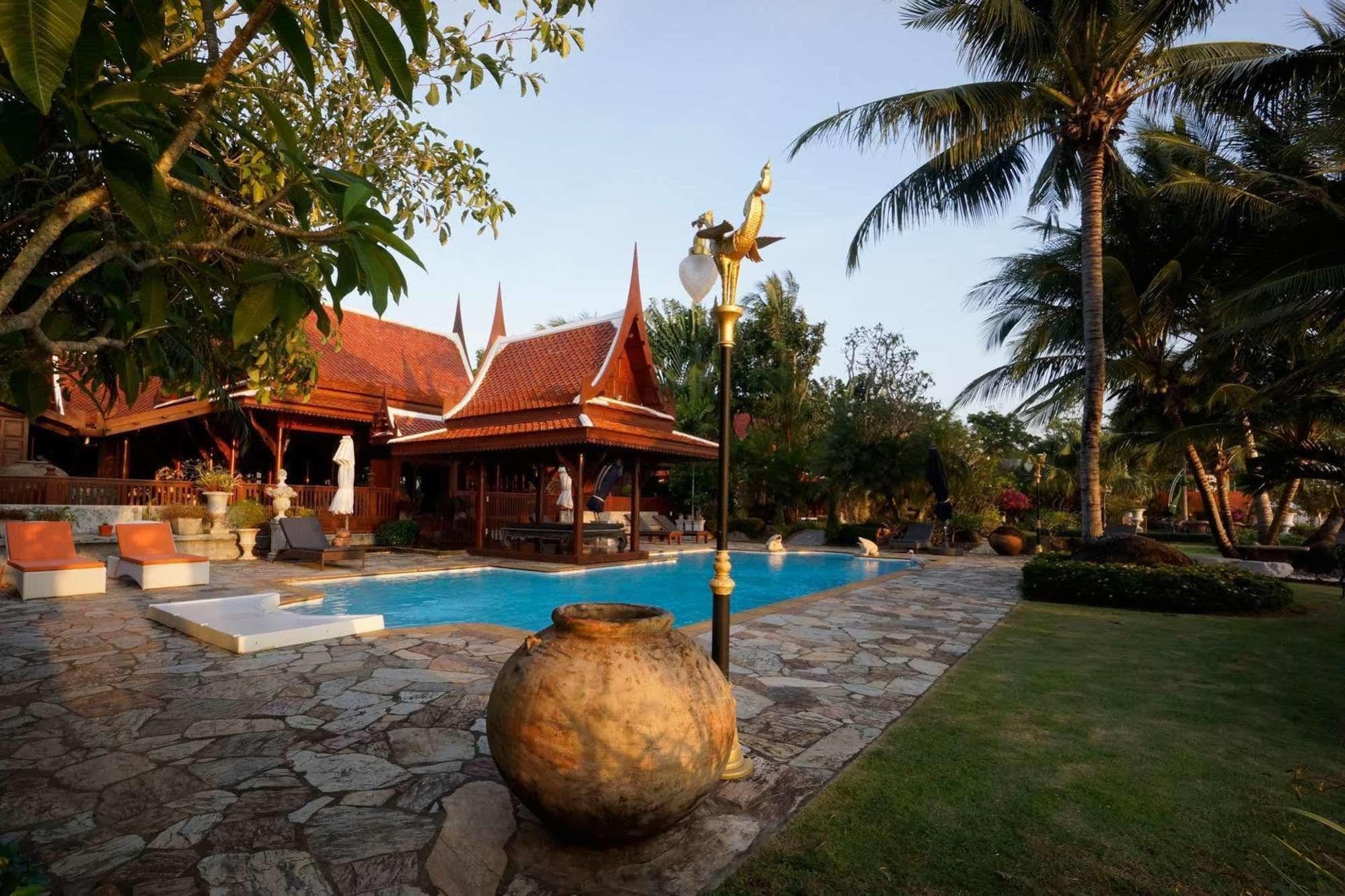 Baan Sang Pathum Hotell Rawai Exteriör bild