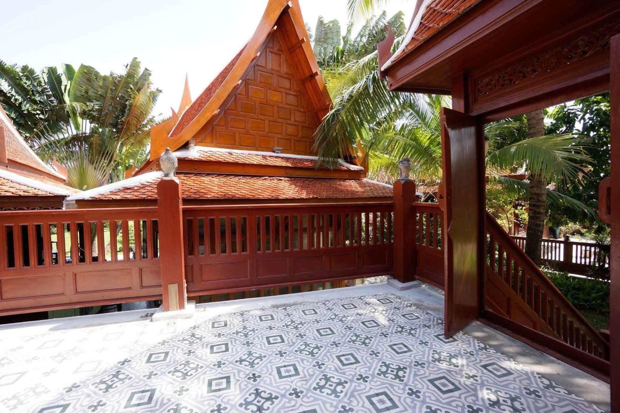 Baan Sang Pathum Hotell Rawai Exteriör bild